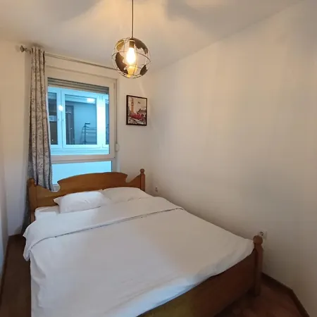 Cozy Corner Stupine, Tuzla
